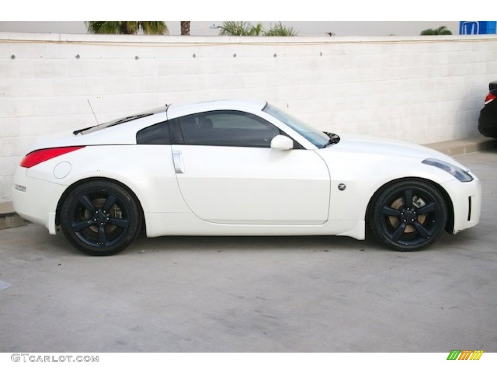 2006 350Z Enthusiast Coupe - Pikes Peak White Pearl / Carbon Black photo #6