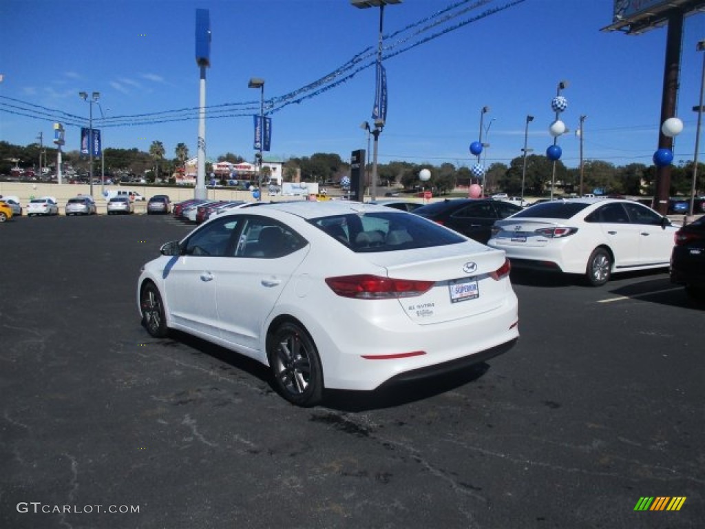 2017 Elantra SE - White / Gray photo #9