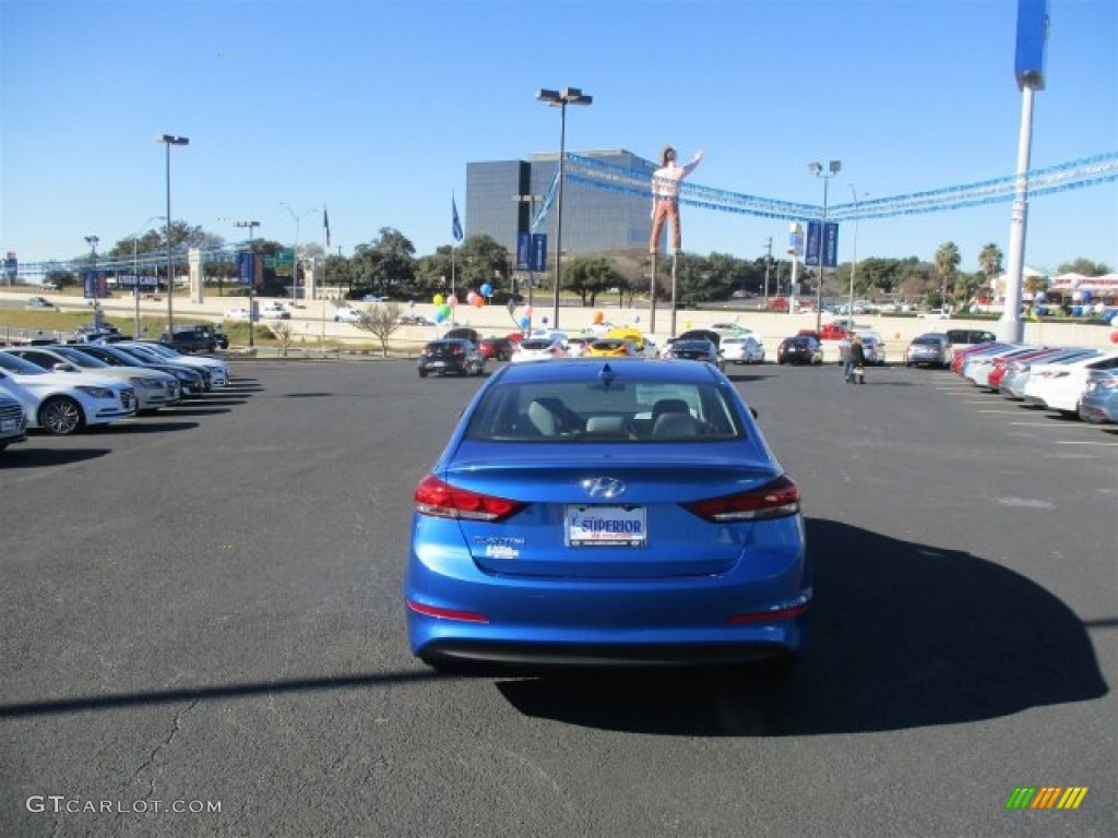 2017 Elantra SE - Electric Blue / Gray photo #10