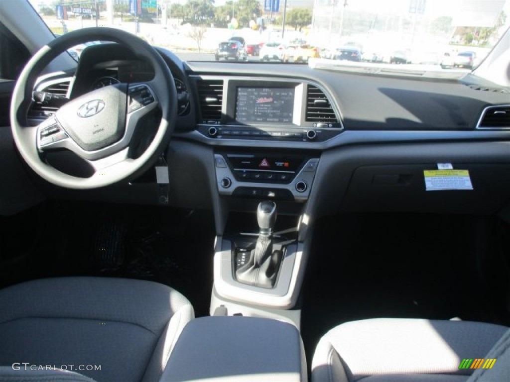 2017 Elantra SE - Silver / Gray photo #17