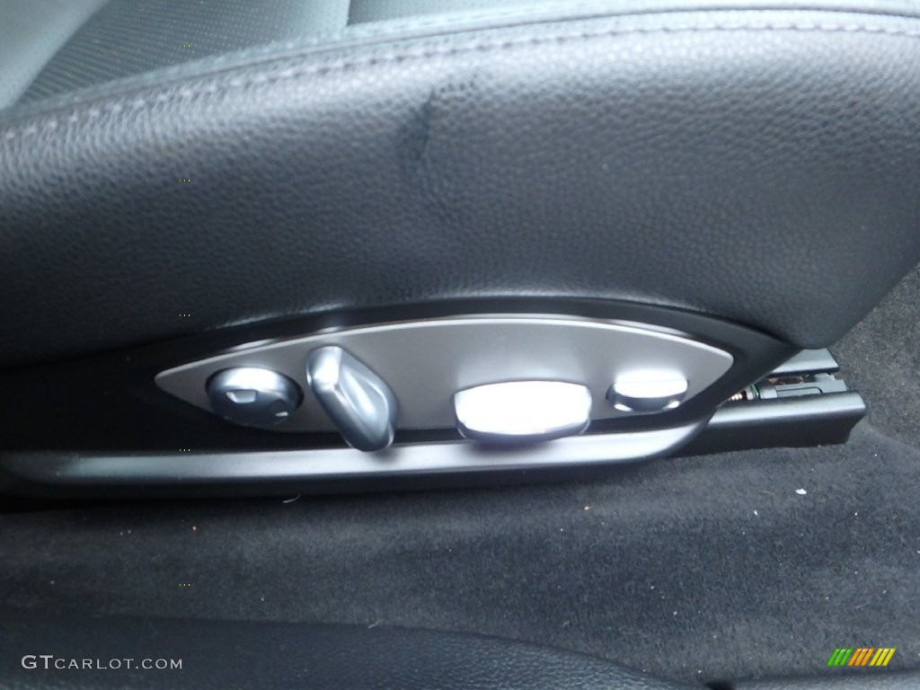 2011 Panamera 4 - Platinum Silver Metallic / Black photo #9