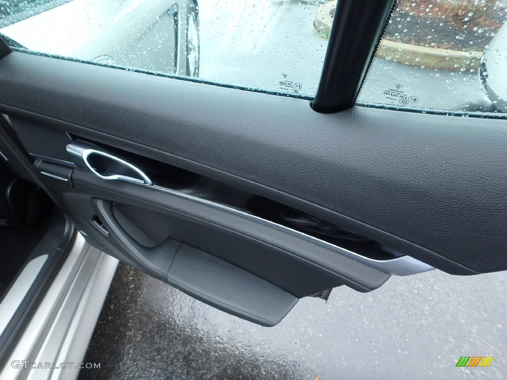 2011 Panamera 4 - Platinum Silver Metallic / Black photo #11