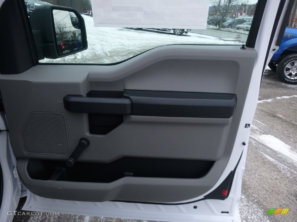 2016 F150 XL SuperCab 4x4 - Oxford White / Medium Earth Gray photo #3