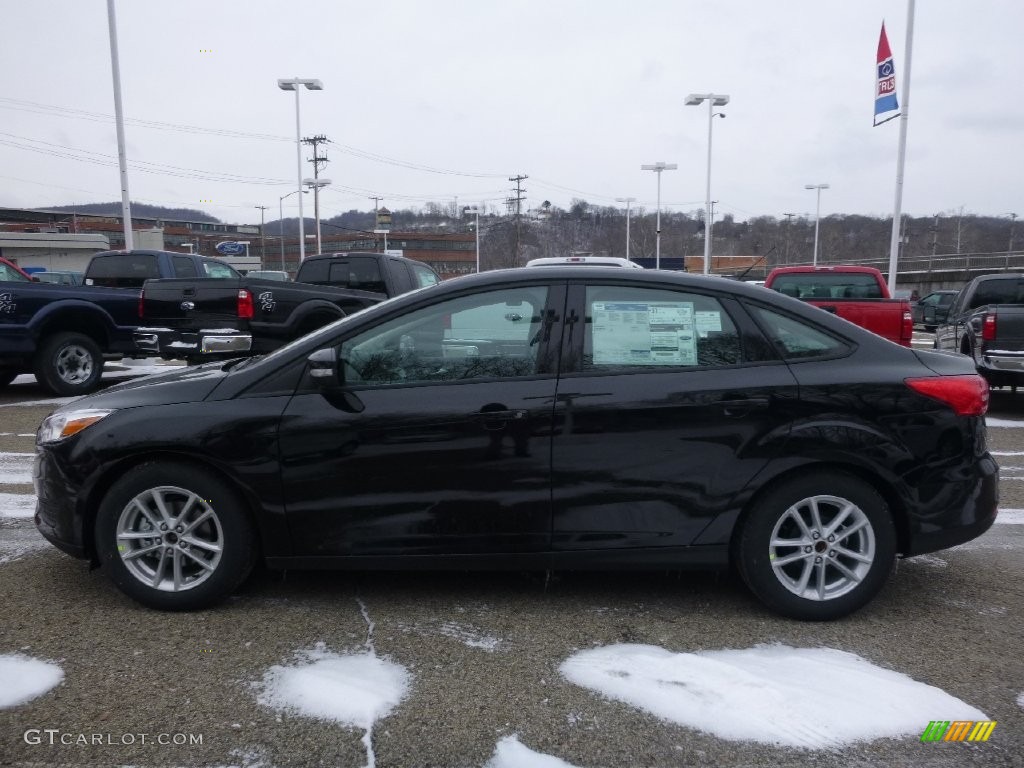 2016 Focus SE Sedan - Shadow Black / Charcoal Black photo #6