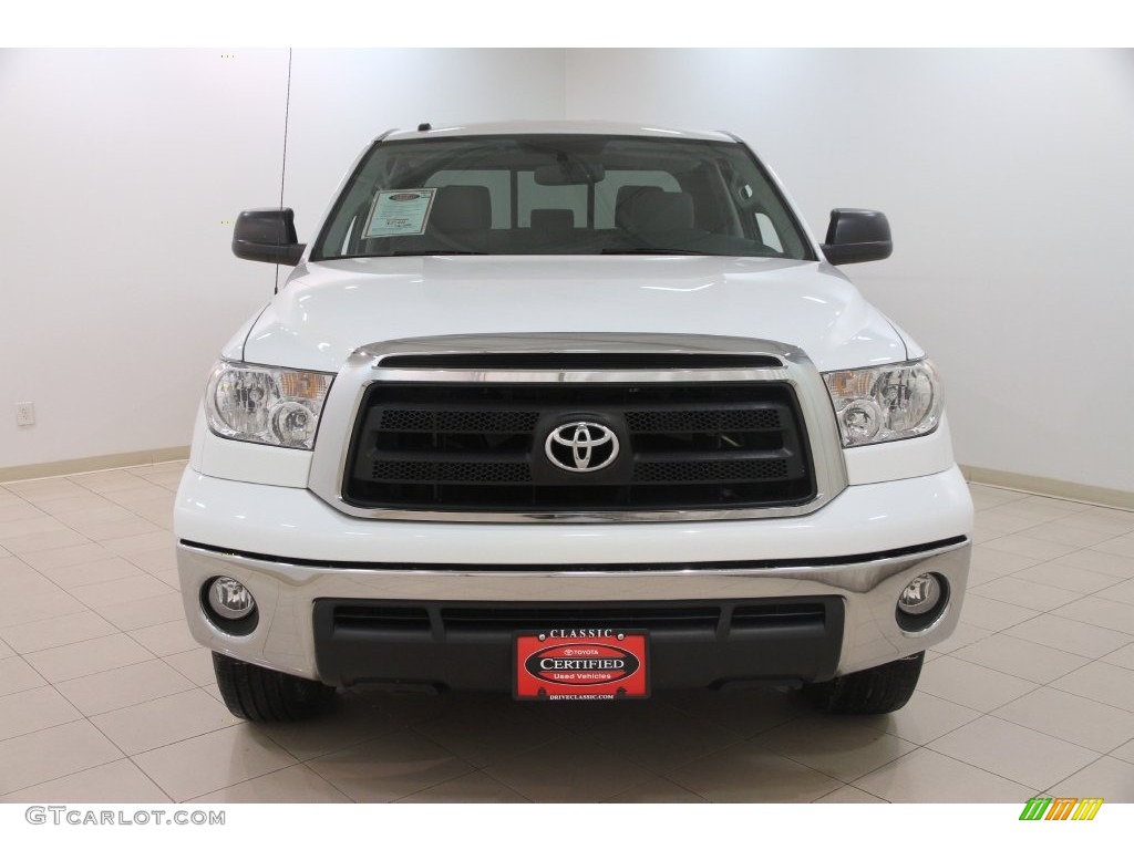 2013 Tundra SR5 Double Cab 4x4 - Super White / Graphite photo #2