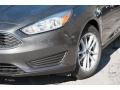 2016 Magnetic Ford Focus SE Hatch  photo #2