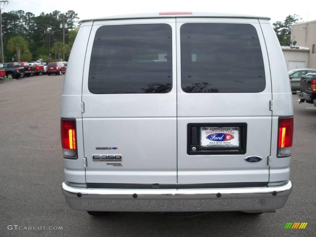 2008 E Series Van E350 Super Duty XLT Passenger - Silver Metallic / Medium Flint photo #14