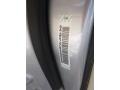 Platinum Silver Metallic - XJ Vanden Plas Photo No. 18