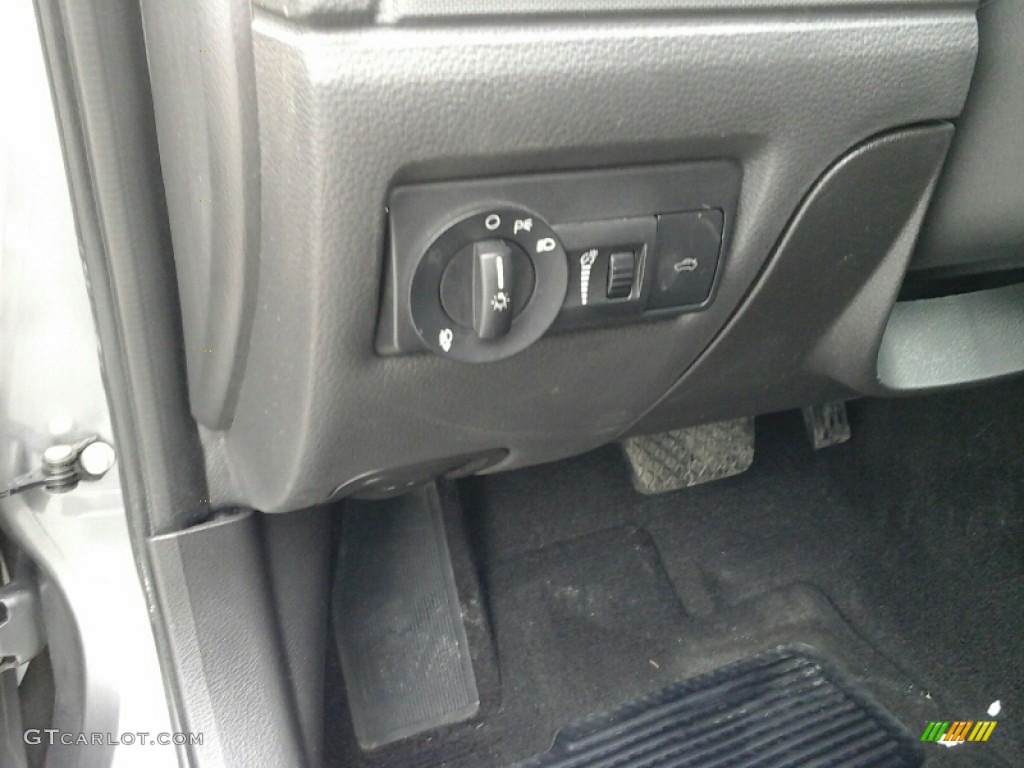 2007 Fusion SE - Tungsten Grey Metallic / Charcoal Black photo #17