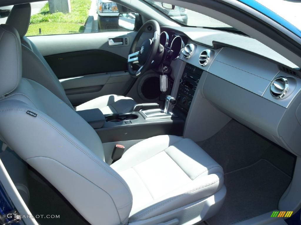 2009 Mustang V6 Premium Coupe - Vista Blue Metallic / Light Graphite photo #8