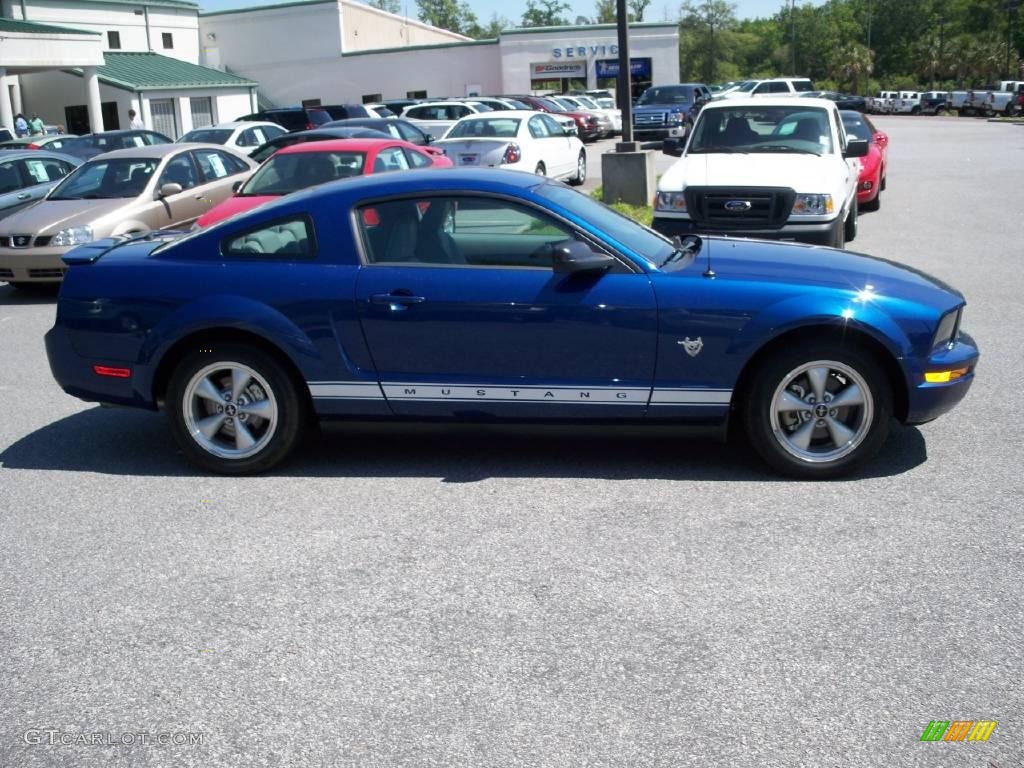 2009 Mustang V6 Premium Coupe - Vista Blue Metallic / Light Graphite photo #11