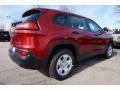 Deep Cherry Red Crystal Pearl - Cherokee Sport 4x4 Photo No. 3