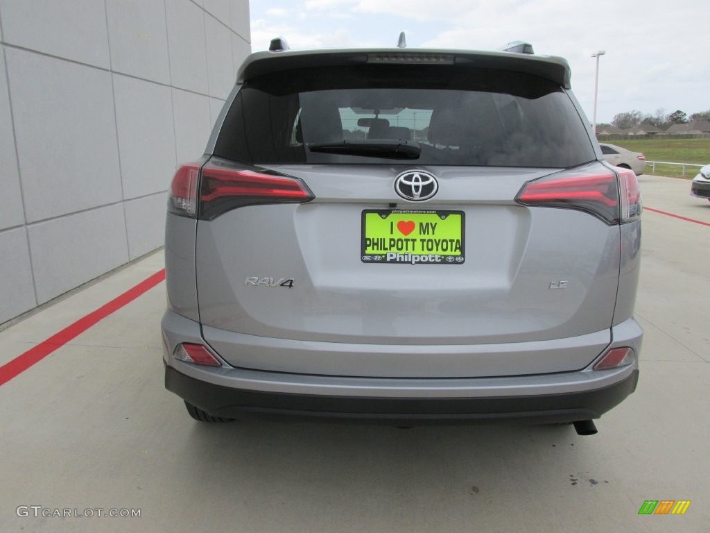 2016 RAV4 LE - Silver Sky Metallic / Black photo #5