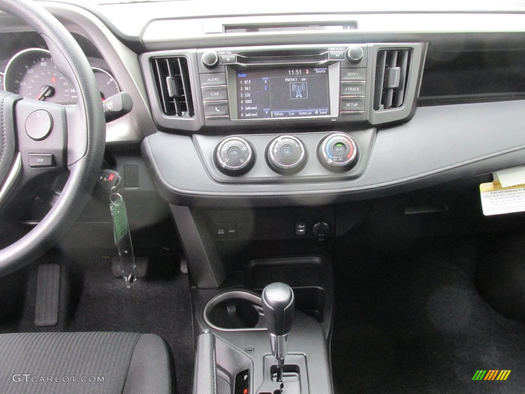 2016 RAV4 LE - Silver Sky Metallic / Black photo #24