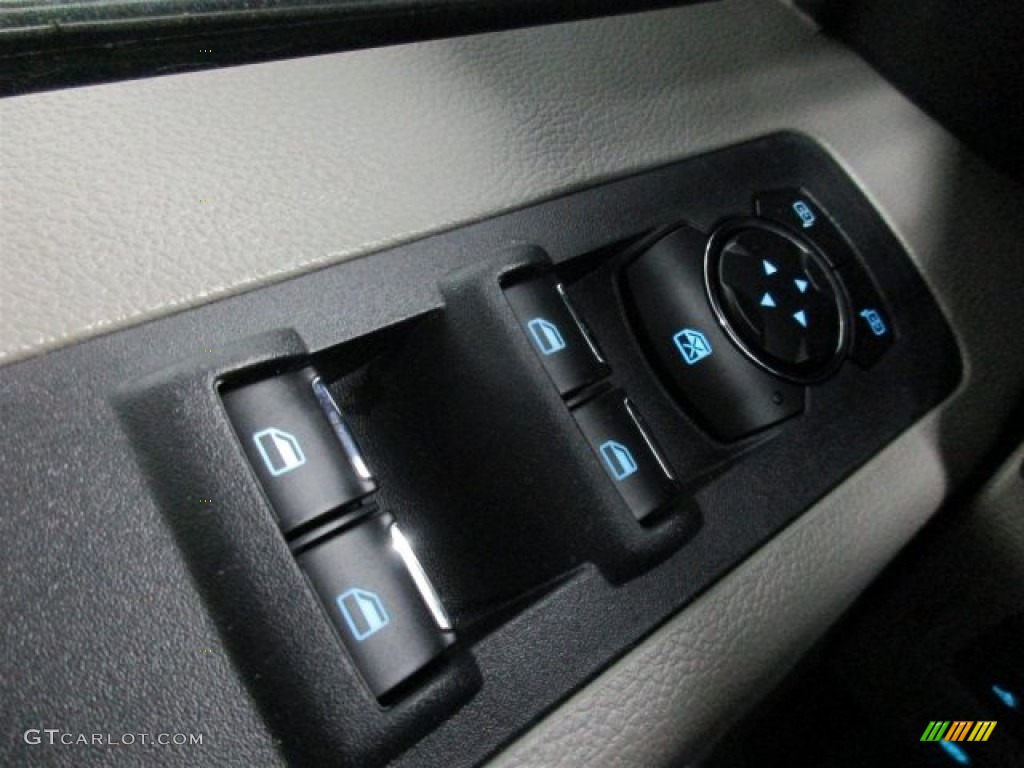 2016 F150 XLT SuperCab - Shadow Black / Medium Earth Gray photo #24
