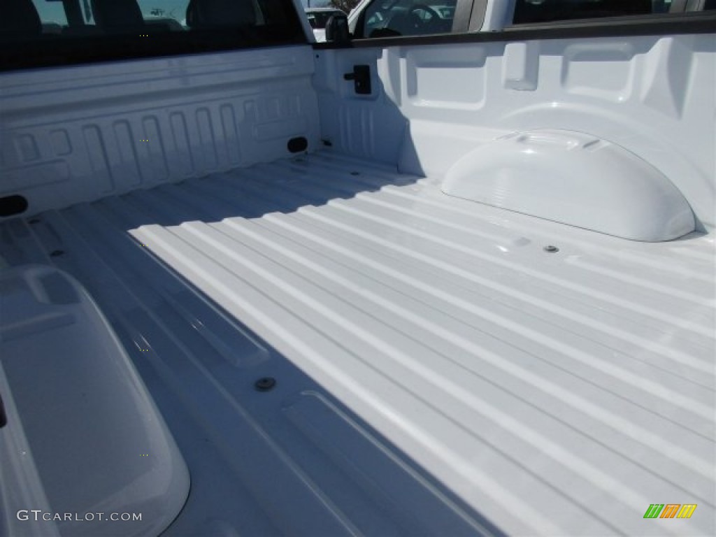 2016 F150 XL Regular Cab - Oxford White / Medium Earth Gray photo #6