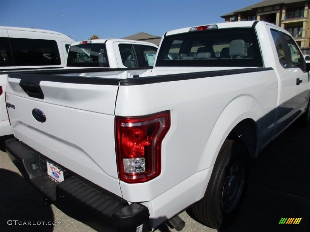 2016 F150 XL SuperCab - Oxford White / Medium Earth Gray photo #8