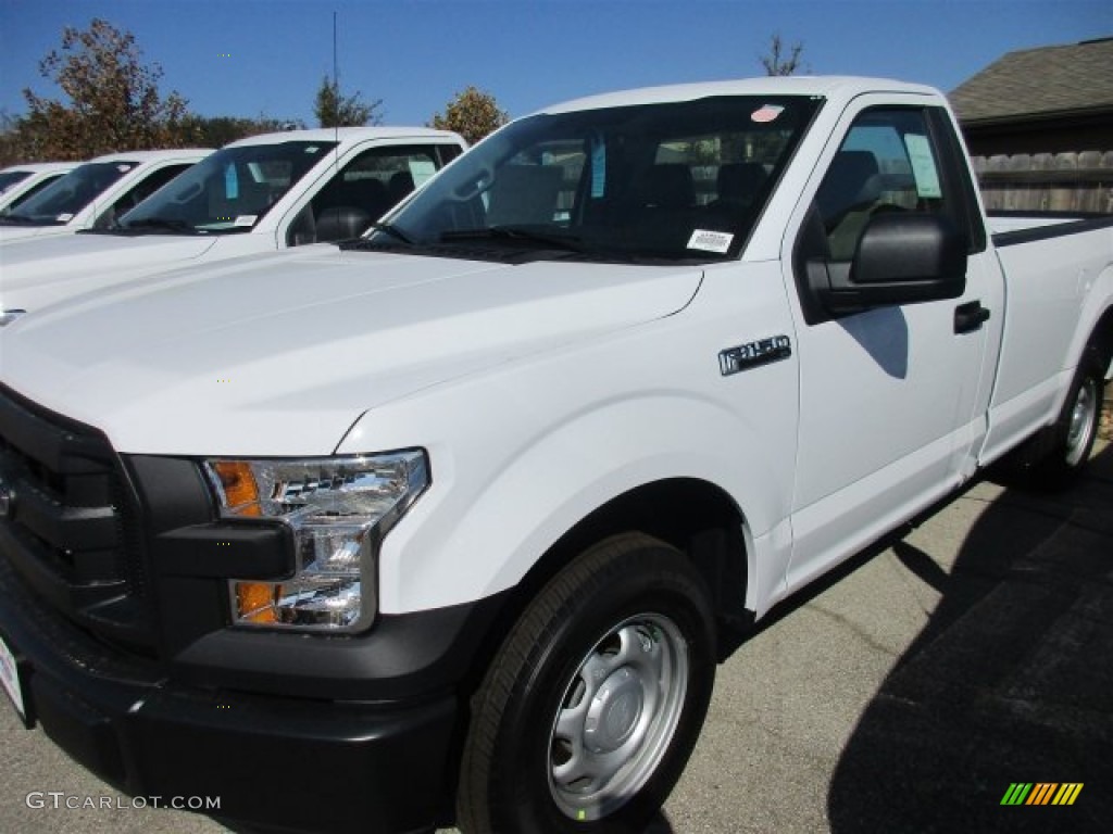 2016 F150 XL Regular Cab - Oxford White / Medium Earth Gray photo #2