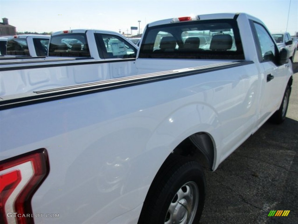 2016 F150 XL Regular Cab - Oxford White / Medium Earth Gray photo #7