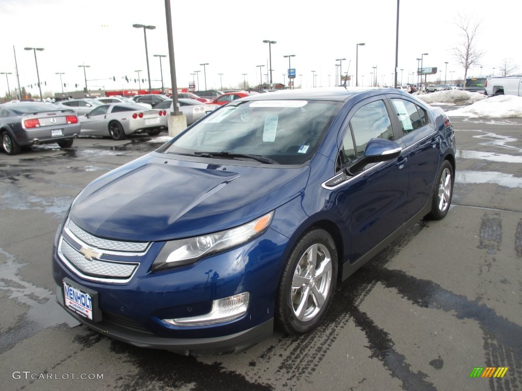 2012 Volt Hatchback - Blue Topaz Metallic / Light Neutral/Dark Accents photo #2