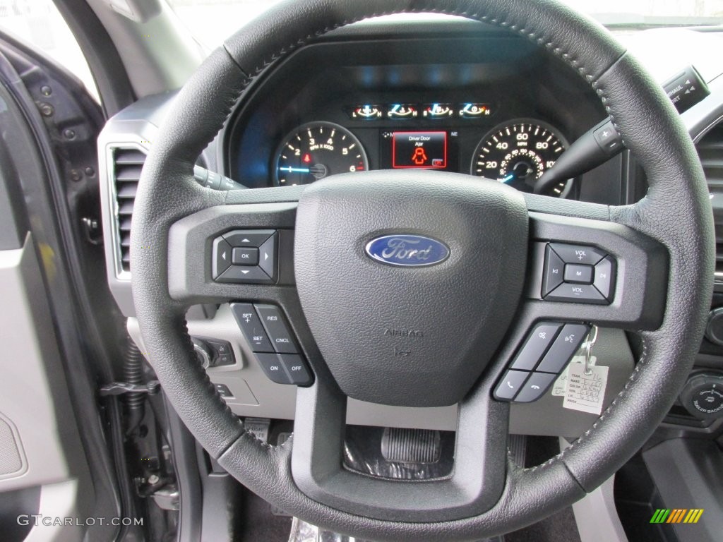 2016 F150 XLT SuperCrew - Magnetic / Medium Earth Gray photo #32