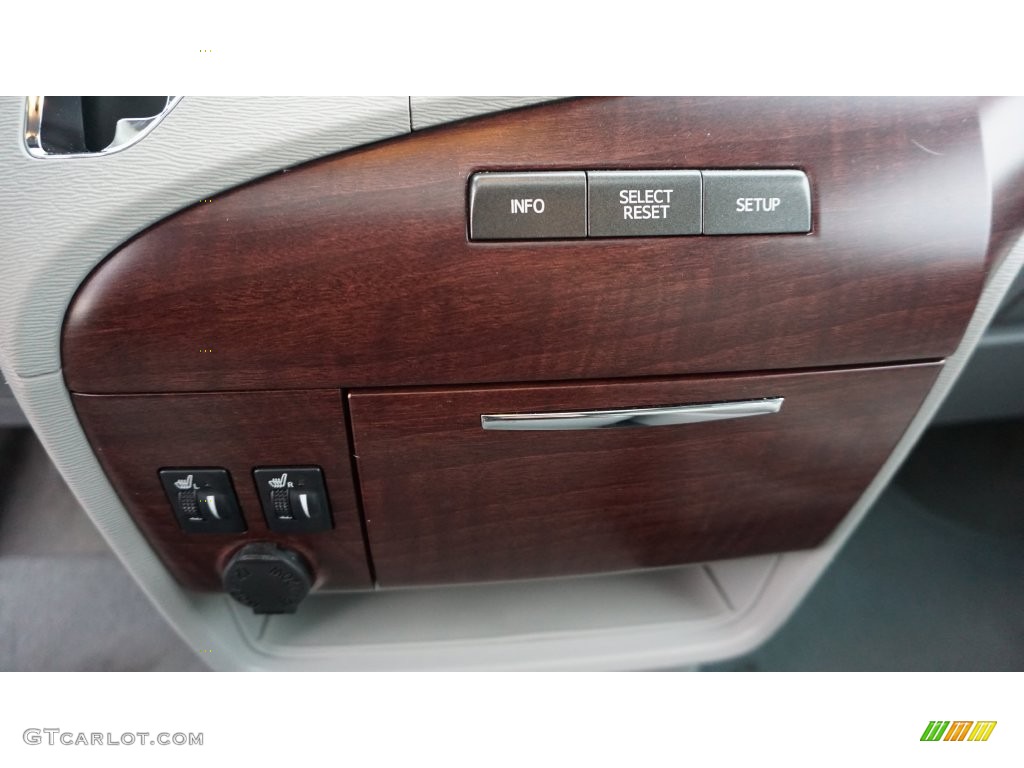 2012 Sienna XLE - South Pacific Pearl / Bisque photo #35