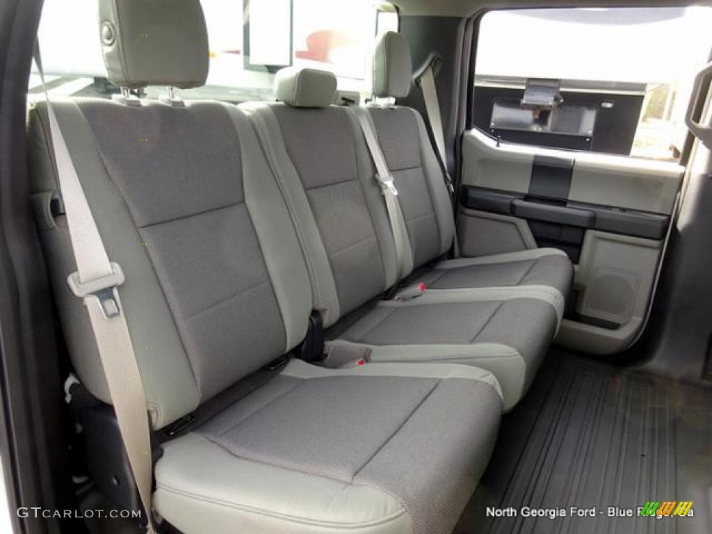 2016 F150 XL SuperCrew 4x4 - Ingot Silver / Medium Earth Gray photo #14