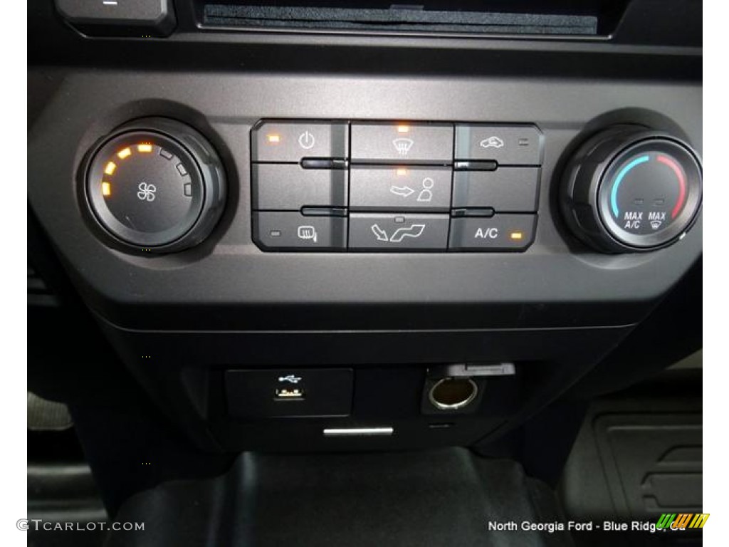 2016 F150 XL SuperCrew 4x4 - Ingot Silver / Medium Earth Gray photo #23