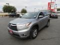 Silver Sky Metallic - Highlander LE Photo No. 4