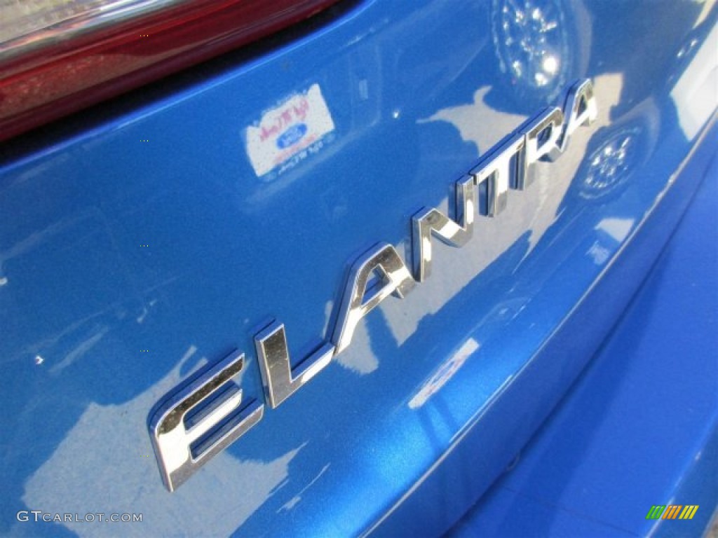 2017 Elantra SE - Electric Blue / Gray photo #5