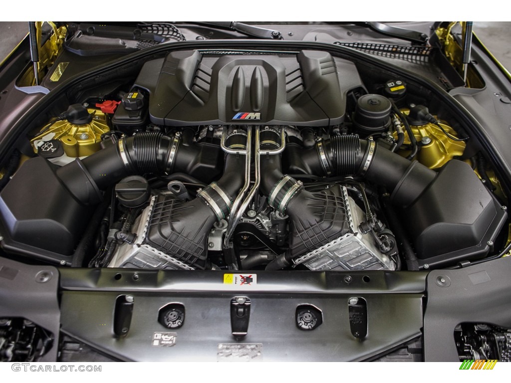 2016 BMW M6 Coupe 4.4 Liter M TwinPower Turbocharged DI DOHC 32-Valve VVT V8 Engine Photo #110372537