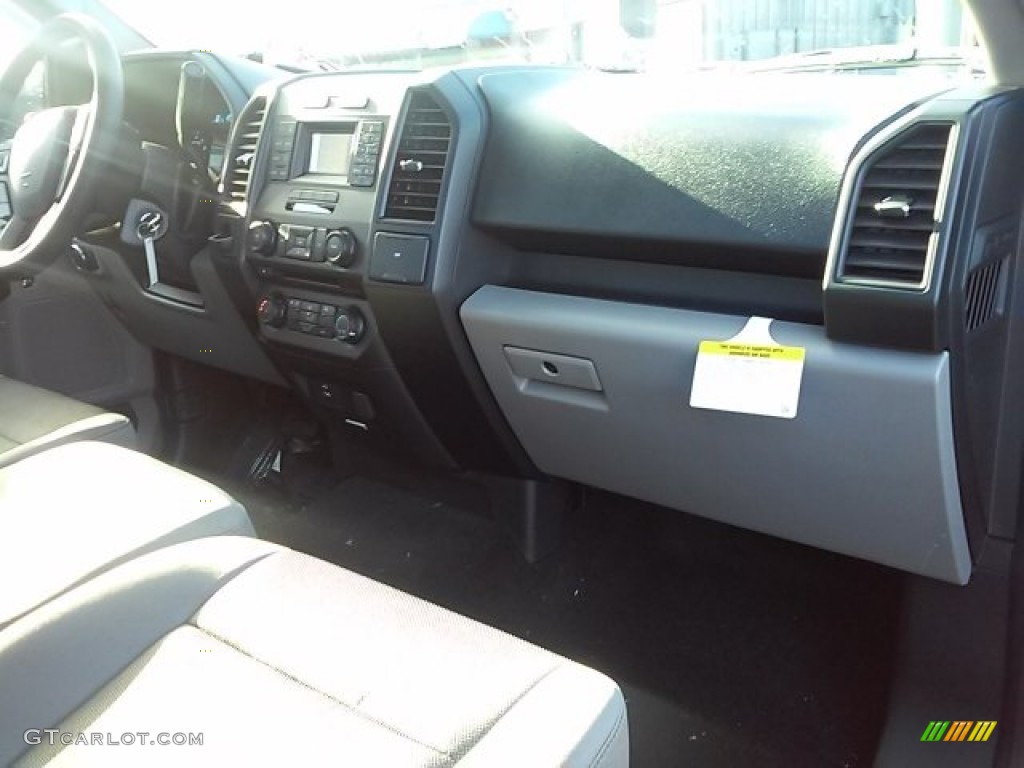 2016 F150 XL Regular Cab - Shadow Black / Medium Earth Gray photo #13