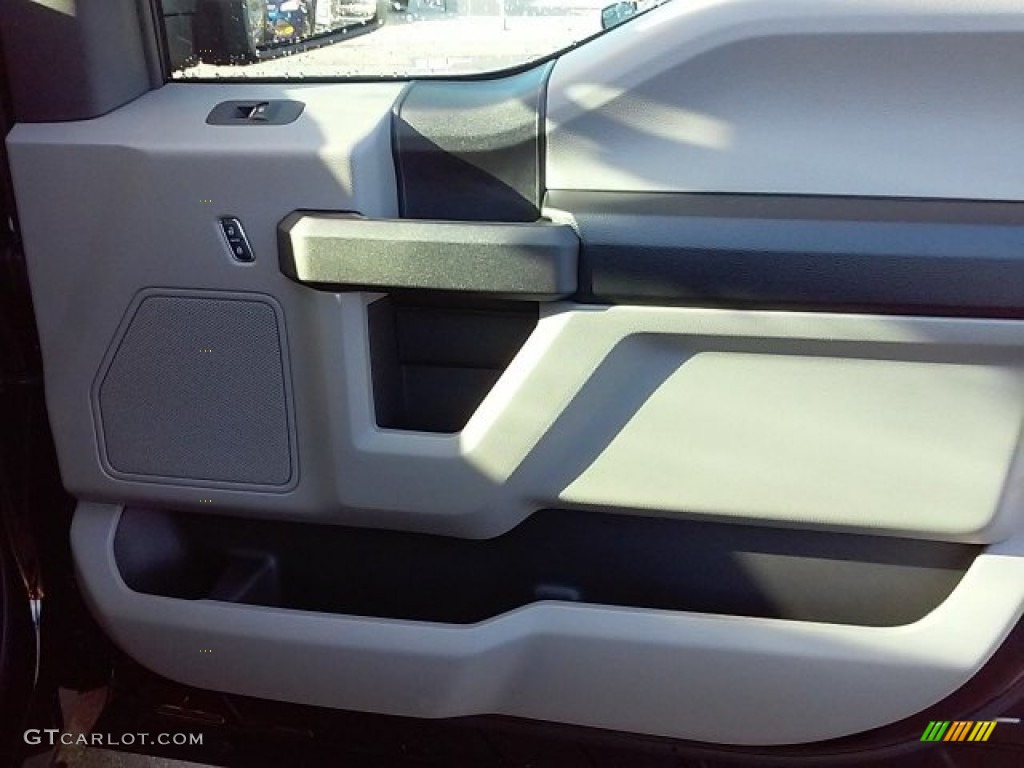 2016 F150 XL Regular Cab - Shadow Black / Medium Earth Gray photo #14