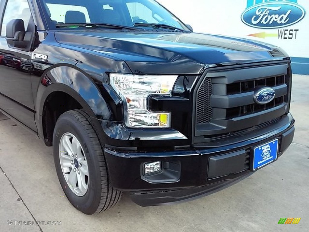 2016 F150 XL SuperCab - Shadow Black / Medium Earth Gray photo #2