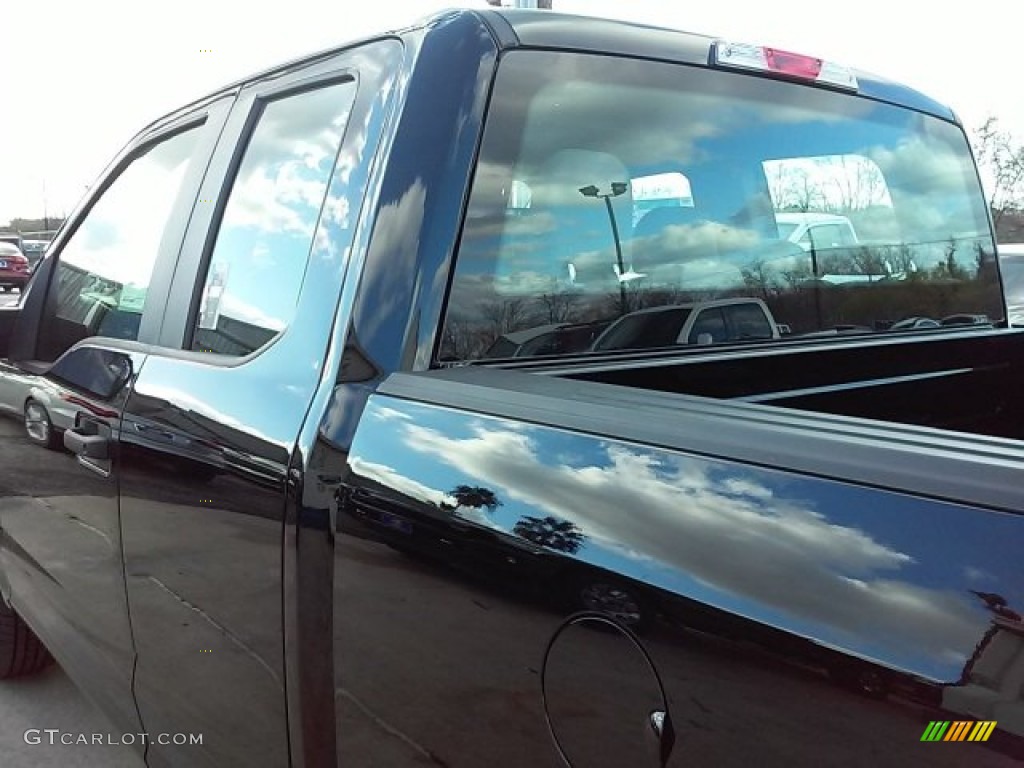 2016 F150 XL SuperCab - Shadow Black / Medium Earth Gray photo #7