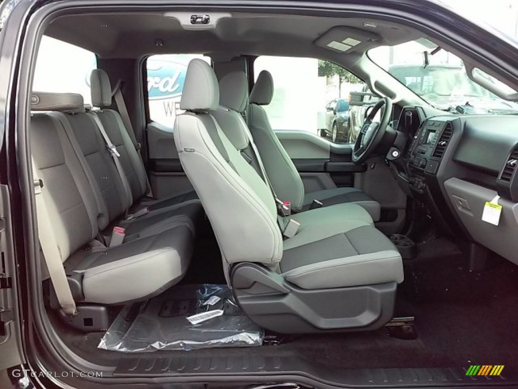 2016 F150 XL SuperCab - Shadow Black / Medium Earth Gray photo #12