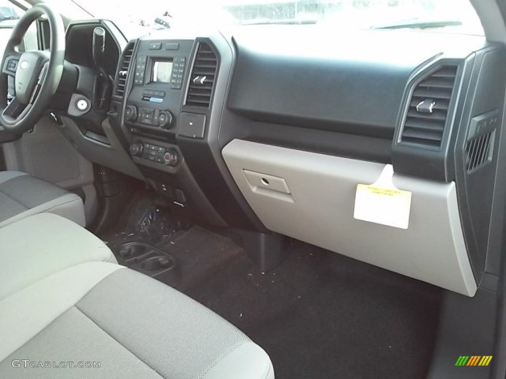 2016 F150 XL SuperCab - Shadow Black / Medium Earth Gray photo #15