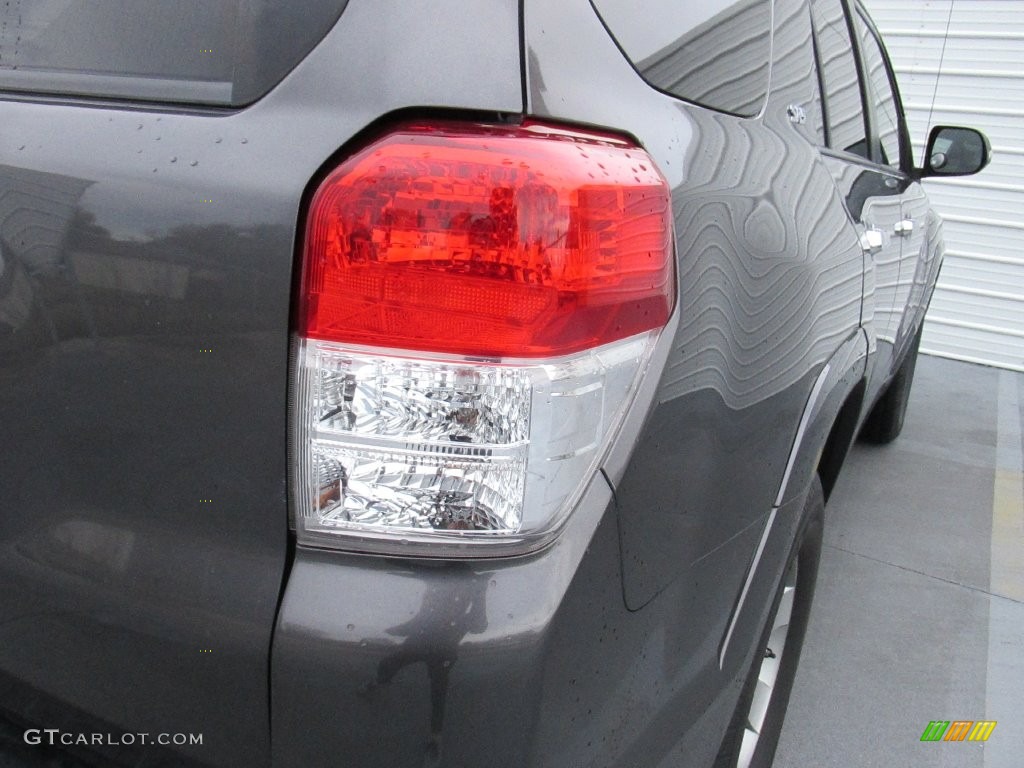 2011 4Runner SR5 - Magnetic Gray Metallic / Black Leather photo #11