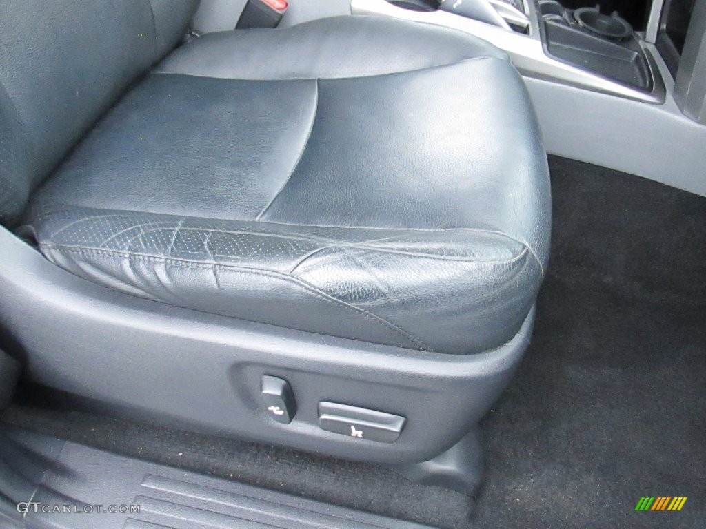 2011 4Runner SR5 - Magnetic Gray Metallic / Black Leather photo #18