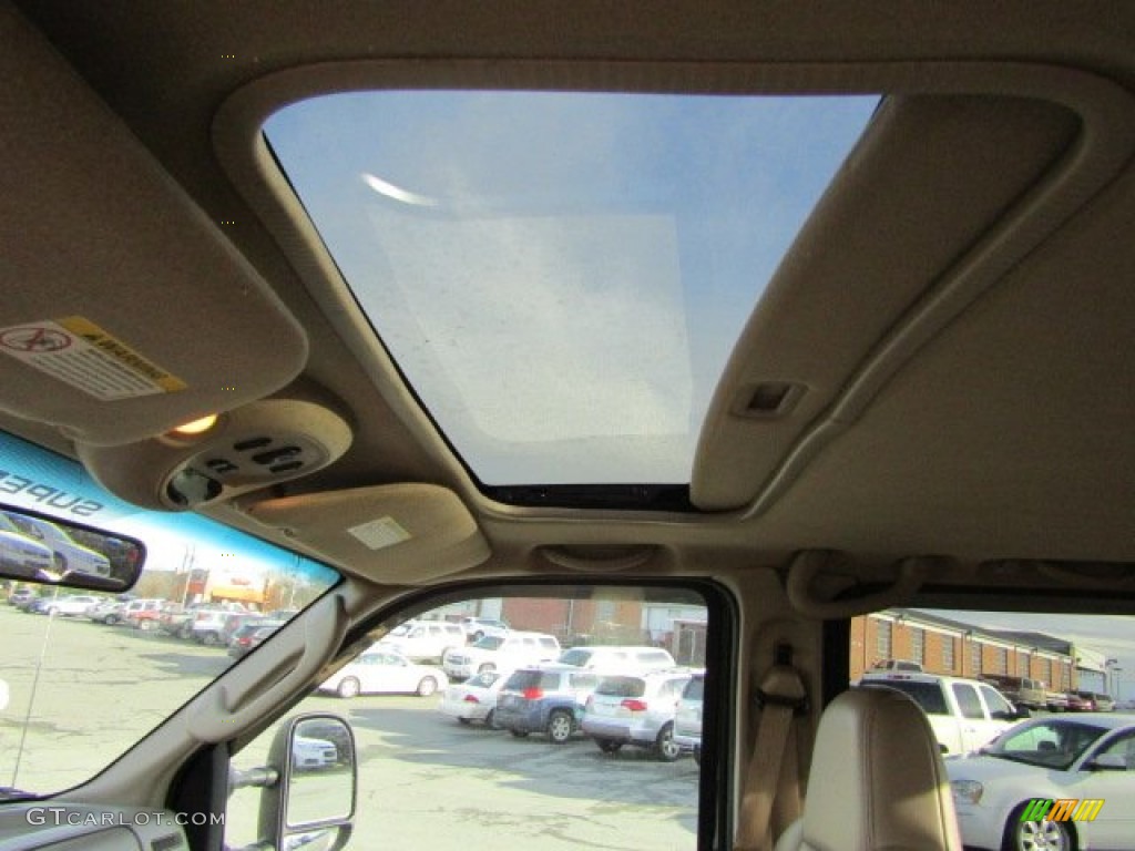 2004 F350 Super Duty Lariat Crew Cab 4x4 Dually - Dark Green Satin / Medium Parchment photo #11
