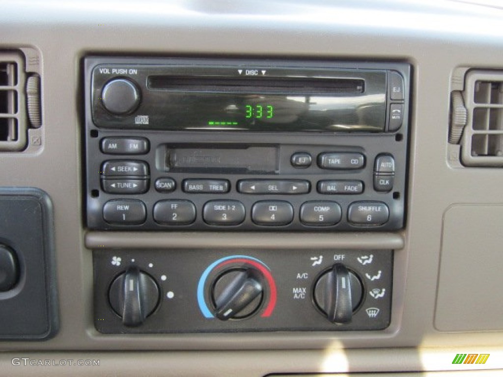 2004 F350 Super Duty Lariat Crew Cab 4x4 Dually - Dark Green Satin / Medium Parchment photo #14