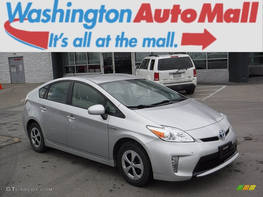 2012 Prius 3rd Gen Two Hybrid - Classic Silver Metallic / Misty Gray photo #1