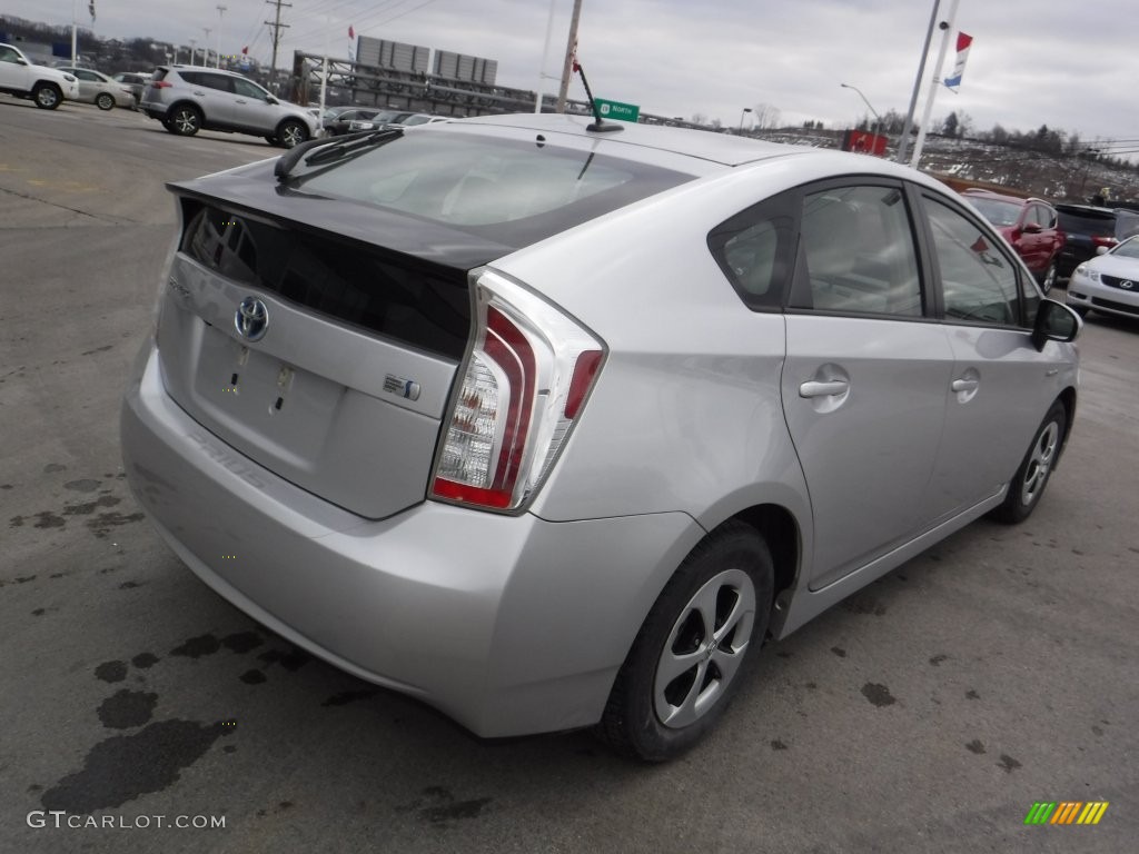 2012 Prius 3rd Gen Two Hybrid - Classic Silver Metallic / Misty Gray photo #6
