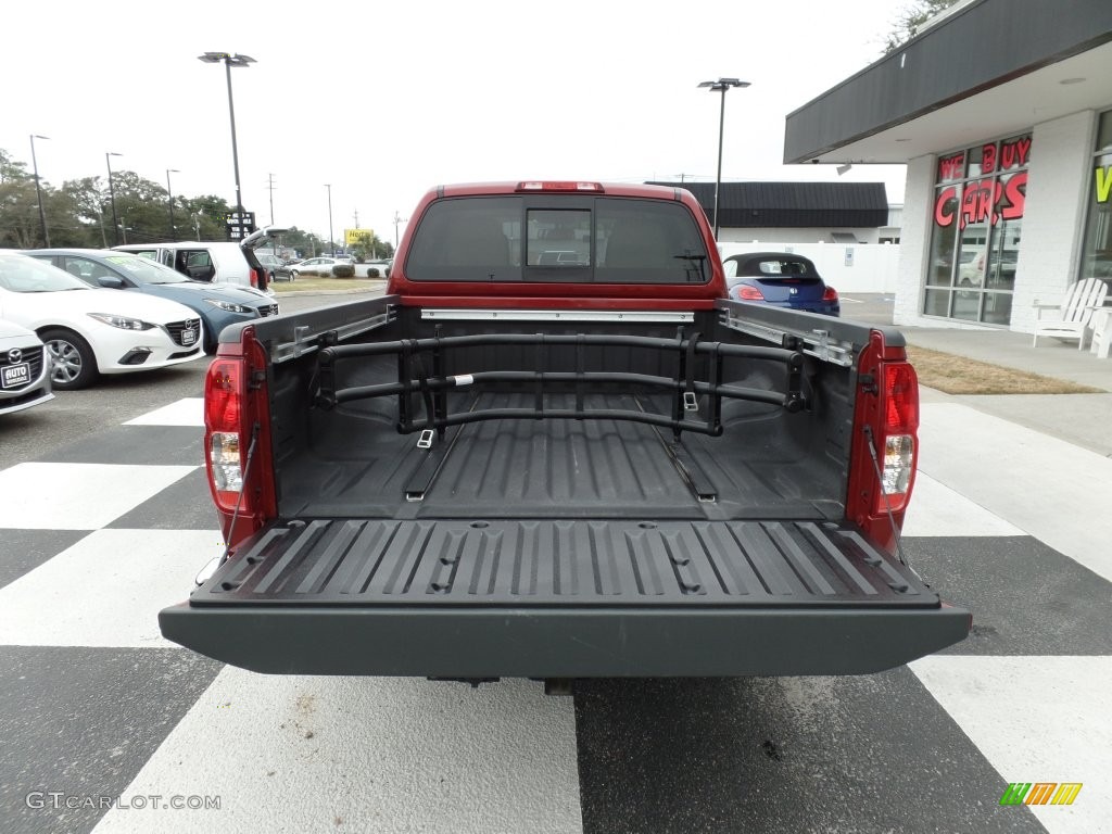 2016 Frontier SV Crew Cab - Lava Red / Beige photo #5