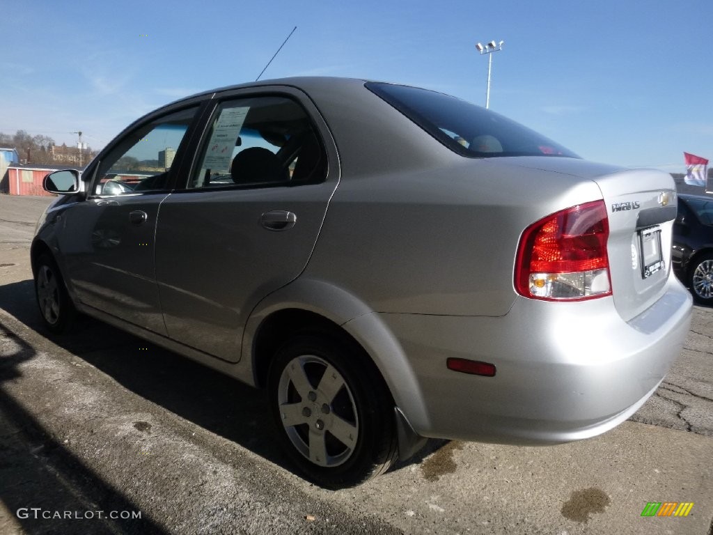 2006 Aveo LS Sedan - Cosmic Silver / Charcoal photo #6