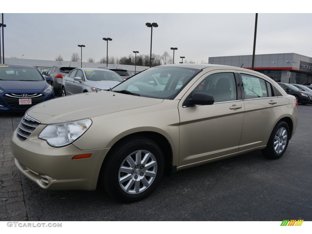 2010 Sebring Touring Sedan - White Gold / Dark Slate Gray photo #7