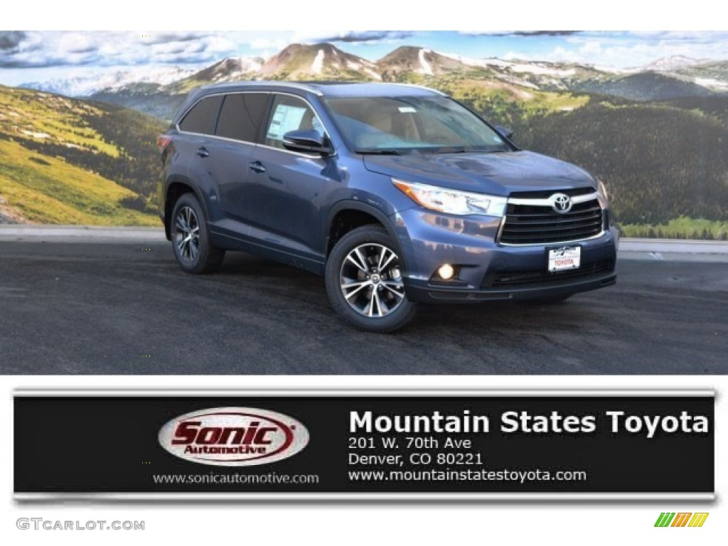 2016 Shoreline Blue Pearl Toyota Highlander Xle Awd