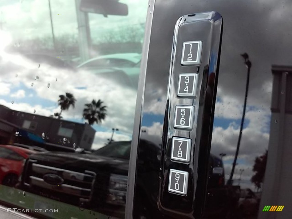 2016 F150 XLT SuperCab - Blue Jeans / Medium Earth Gray photo #8