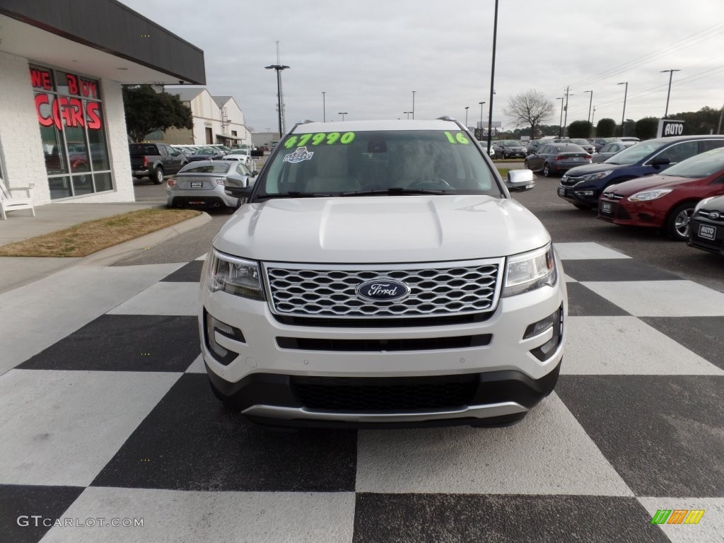 2016 Explorer Platinum 4WD - White Platinum Metallic Tri-Coat / Platinum Medium Soft Ceramic Nirvana Leather photo #2