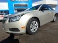 Champagne Silver Metallic - Cruze LS Photo No. 2